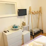 Rondina House Vendégház 3*
