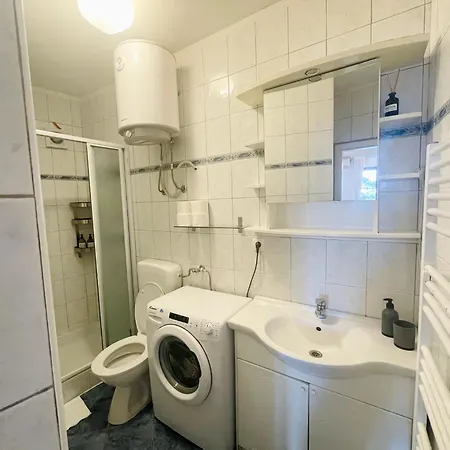 Rondina House קורצולה