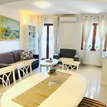 Rondina House