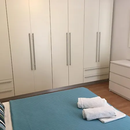 Guest house Rondina House 3*